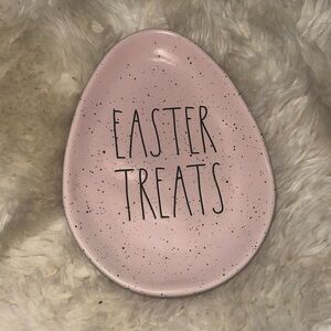 Rae Dunn Easter Treats heavy ceramic egg dish pastel pink speckled plate